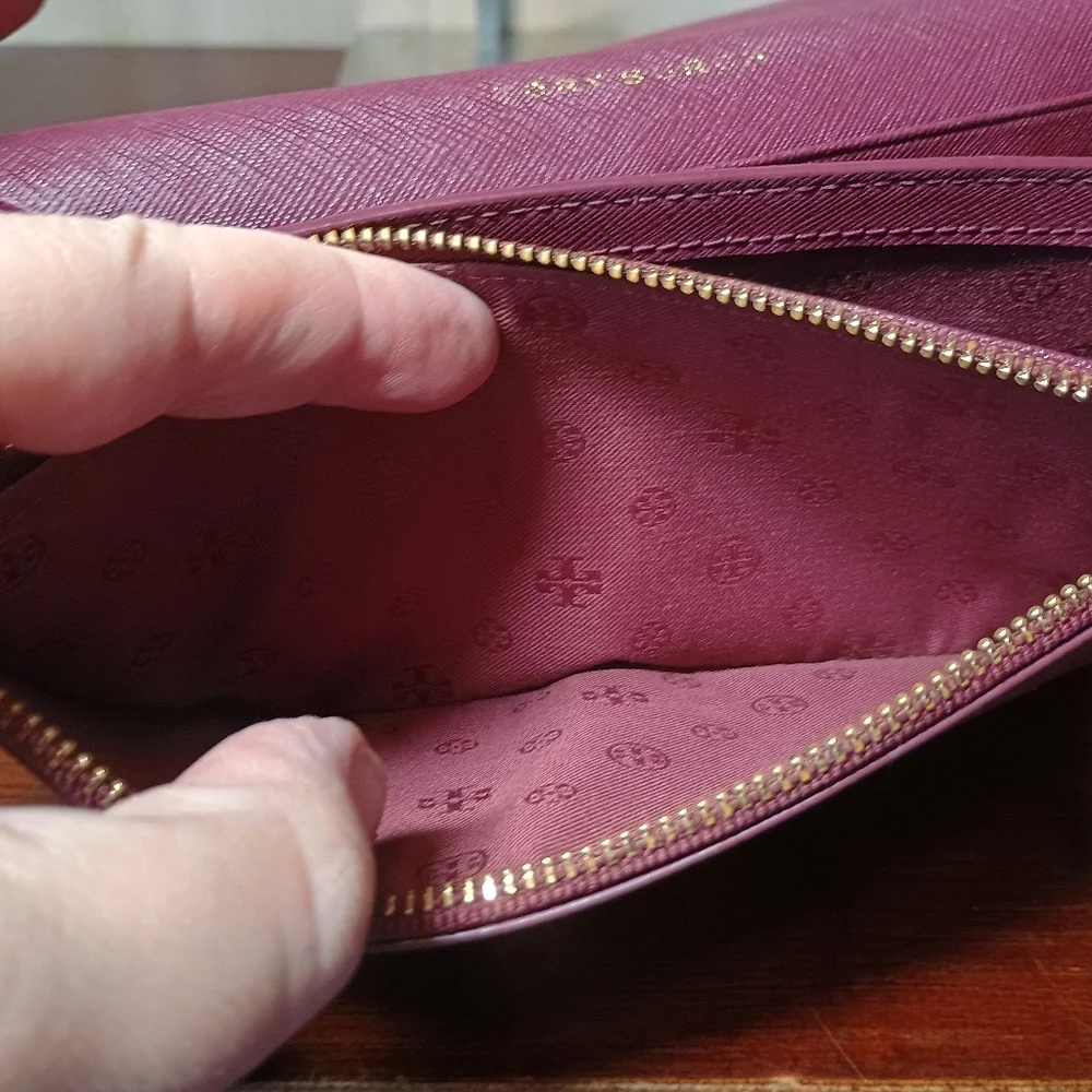 Tory Burch Robinson Crossbody